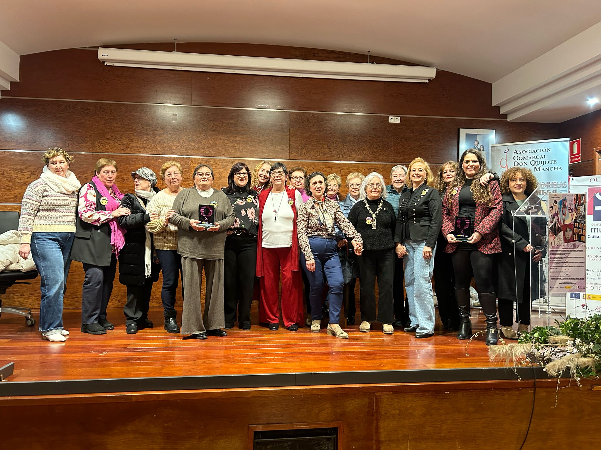 Premio Igualdad Don Quijote todas asociaciones premiadas